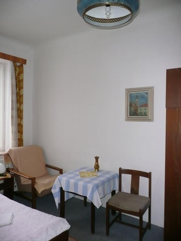 Apartment Trojska Prag Exterior foto
